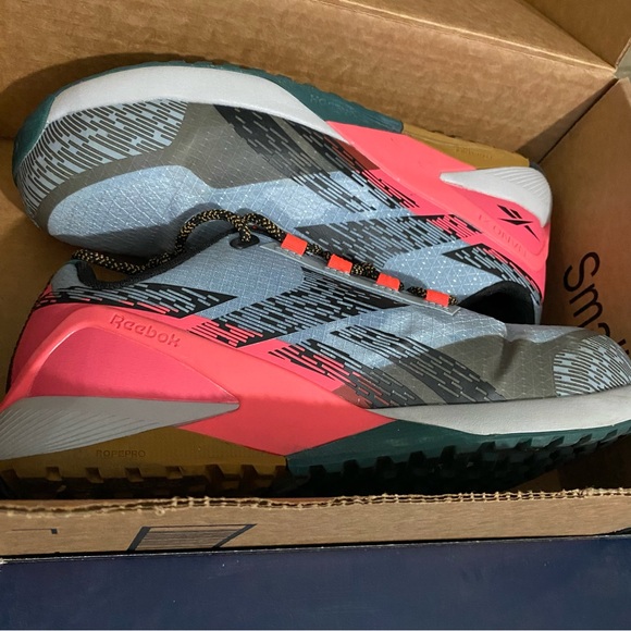 Reebok Nano X1 Adventure Women's size 9.5 M Athletic Work Shoes composite Toe - Picture 12 of 12